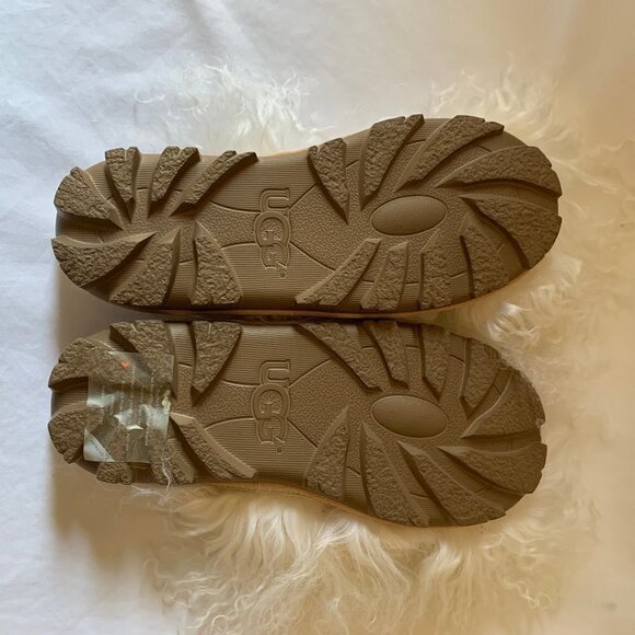 NWT UGG Coquette Women Fuzzy Slipper Size 7 - Picture 12 of 13